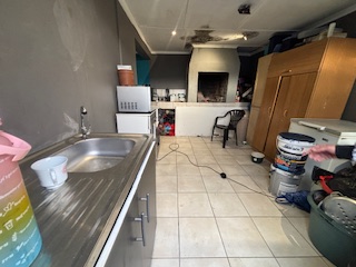 3 Bedroom Property for Sale in Electric City Western Cape